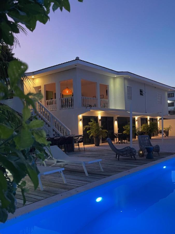 Indigo Apartments & Suites - 'Adults Only' Jan Thiel Esterno foto