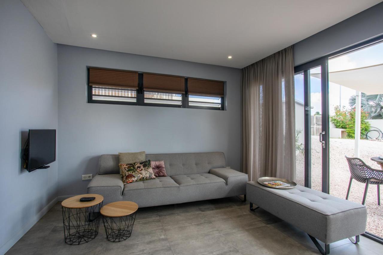Indigo Apartments & Suites - 'Adults Only' Jan Thiel Esterno foto